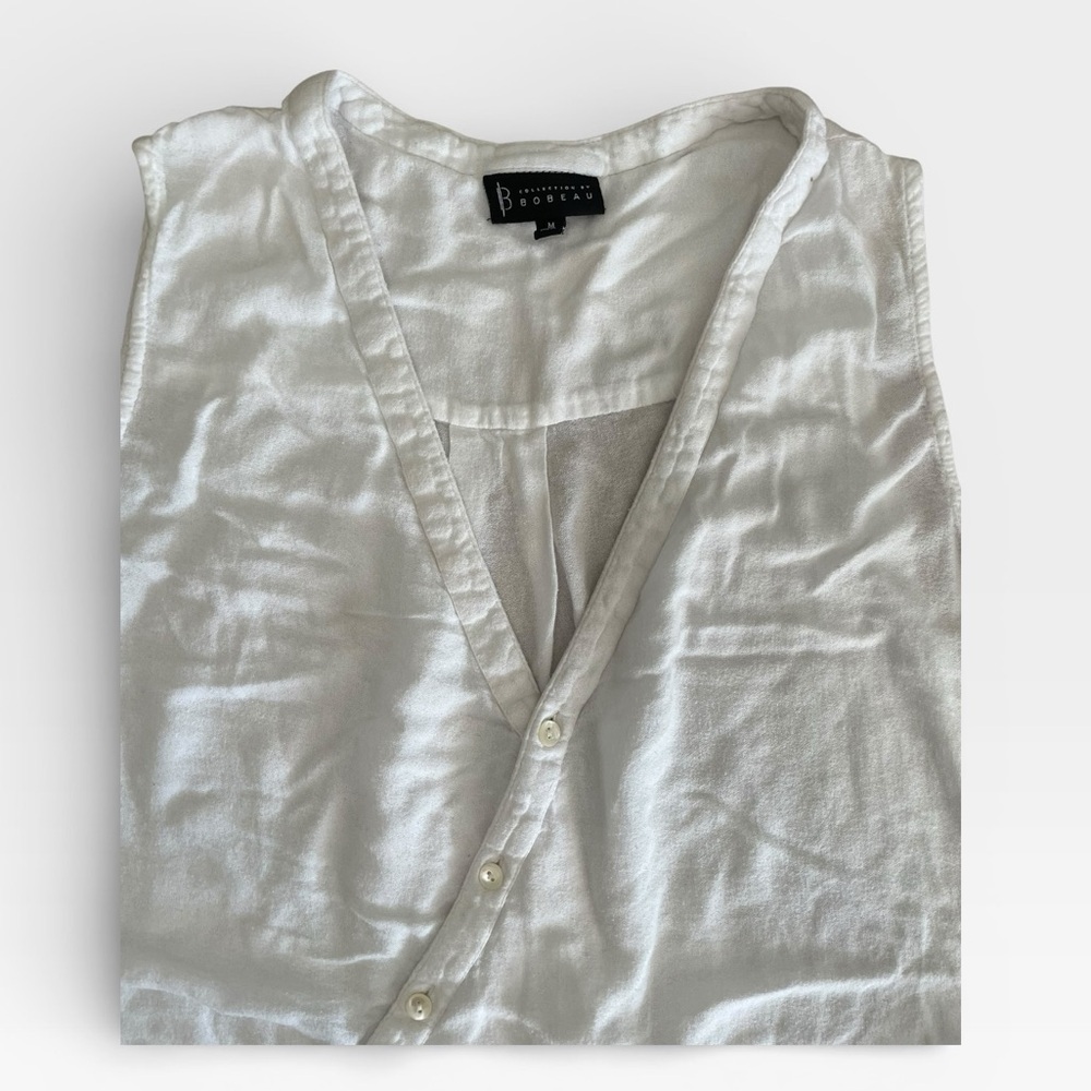 Bobear White V-Neck Sleeveless Cross Front blouse Size: M - Picture 9 of 12